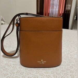 Kate Spade Pebbled Leather Bucket Bag & Wallet Set